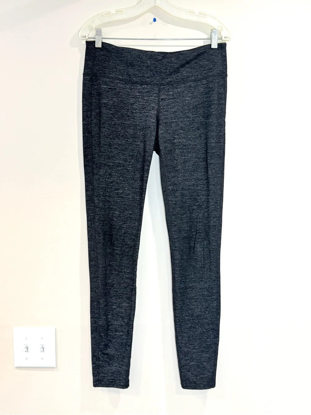 🔥Athleta Women’s High-Waist Charcoal Gray Leggings size L EC🔥